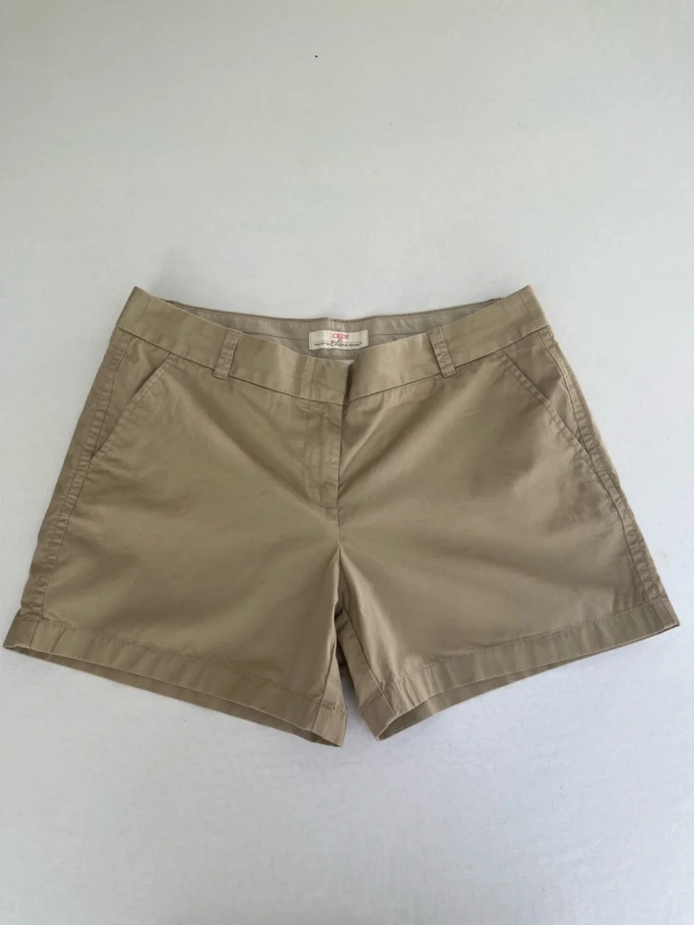 J.Crew Woman’s Broken-In Chino Khaki  Beige Shorts 100% Cotton Size 12 Gorpcore